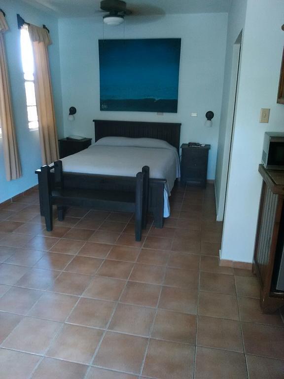 Las Palmas Inn رينكون المظهر الخارجي الصورة