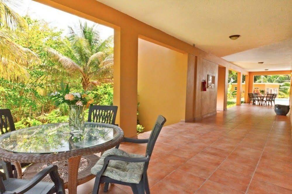 Las Palmas Inn رينكون المظهر الخارجي الصورة